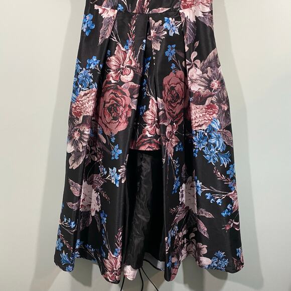 eShakti Women's Allover Floral Short Sleeve Hi-Low Maxi Gown Size 1X - 16W - Picture 4 of 8